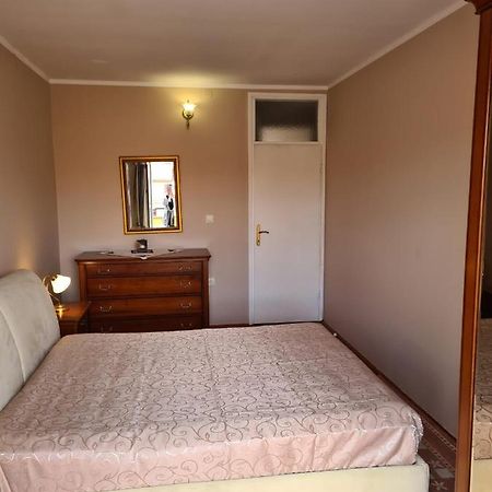 Apartment Sunny Пула Экстерьер фото