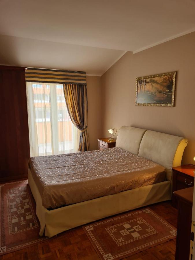 Apartment Sunny Пула Экстерьер фото